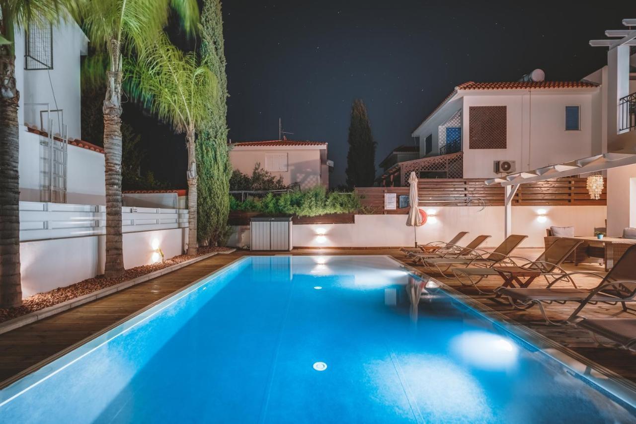 Amphitrite Villa Paralimni Exterior photo